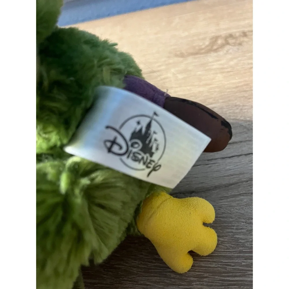 Disney Plush Pirate Parrot Green Anchor Skull Hat Stuffed‎ Animal Toy READ